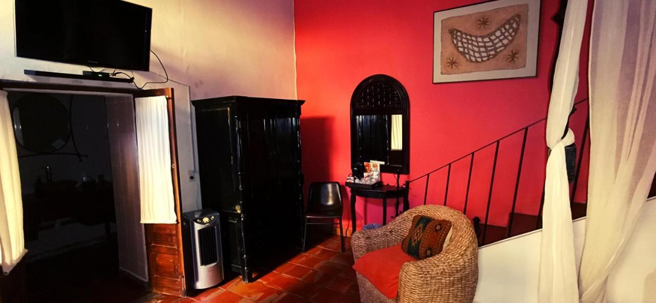 Hotel Rosa Morada Tlaquepaque Zewnętrze zdjęcie