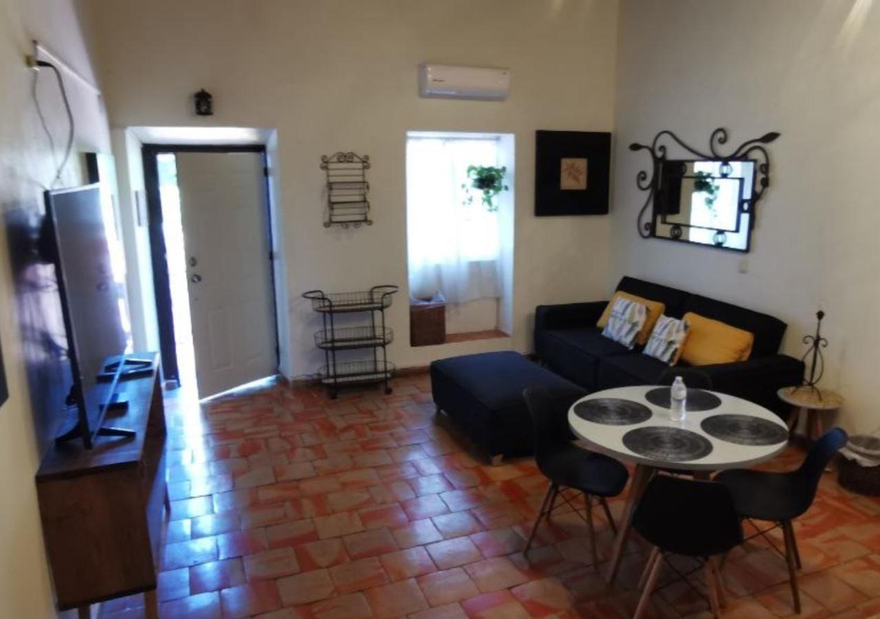 Hotel Rosa Morada Tlaquepaque Zewnętrze zdjęcie