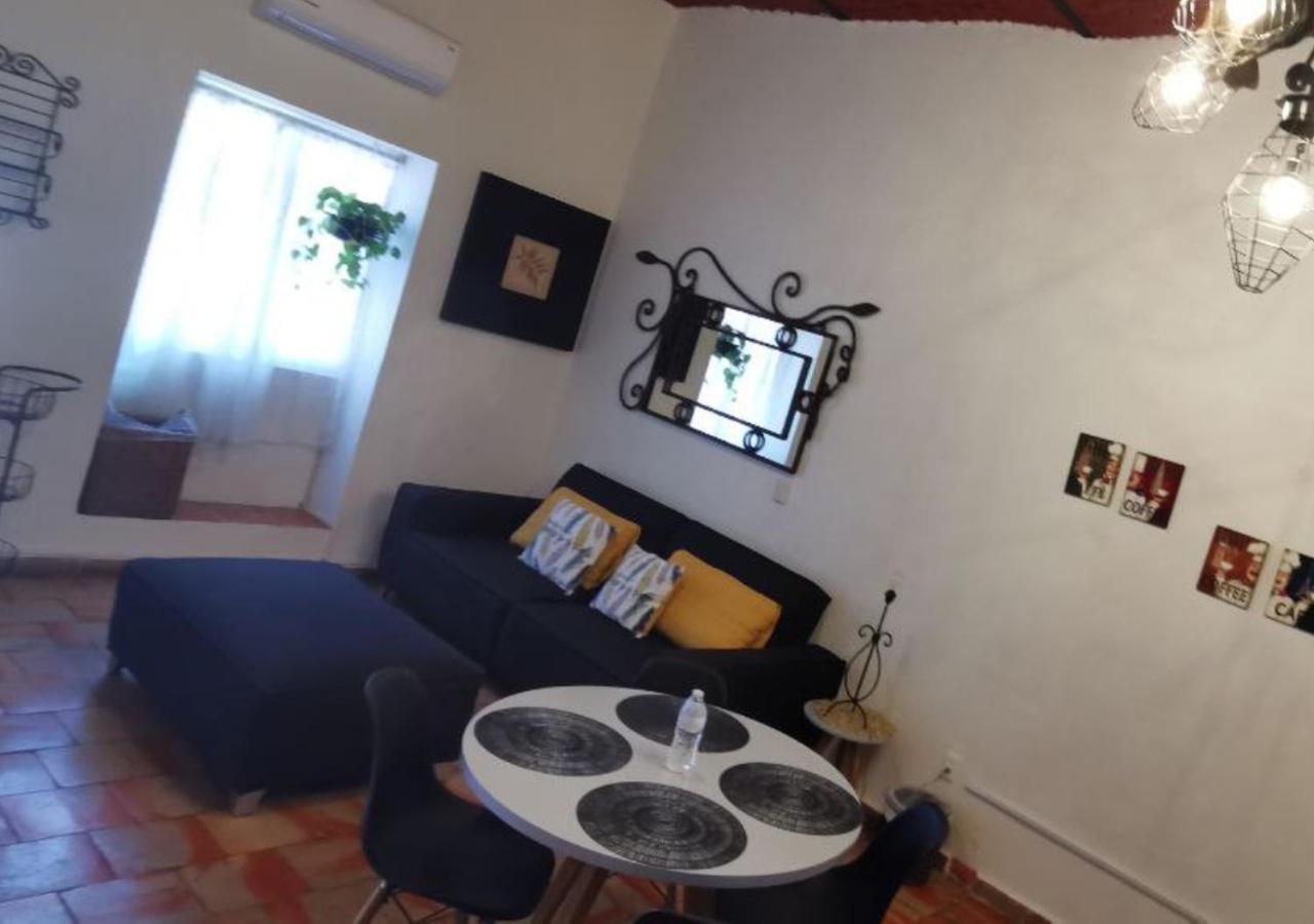 Hotel Rosa Morada Tlaquepaque Zewnętrze zdjęcie