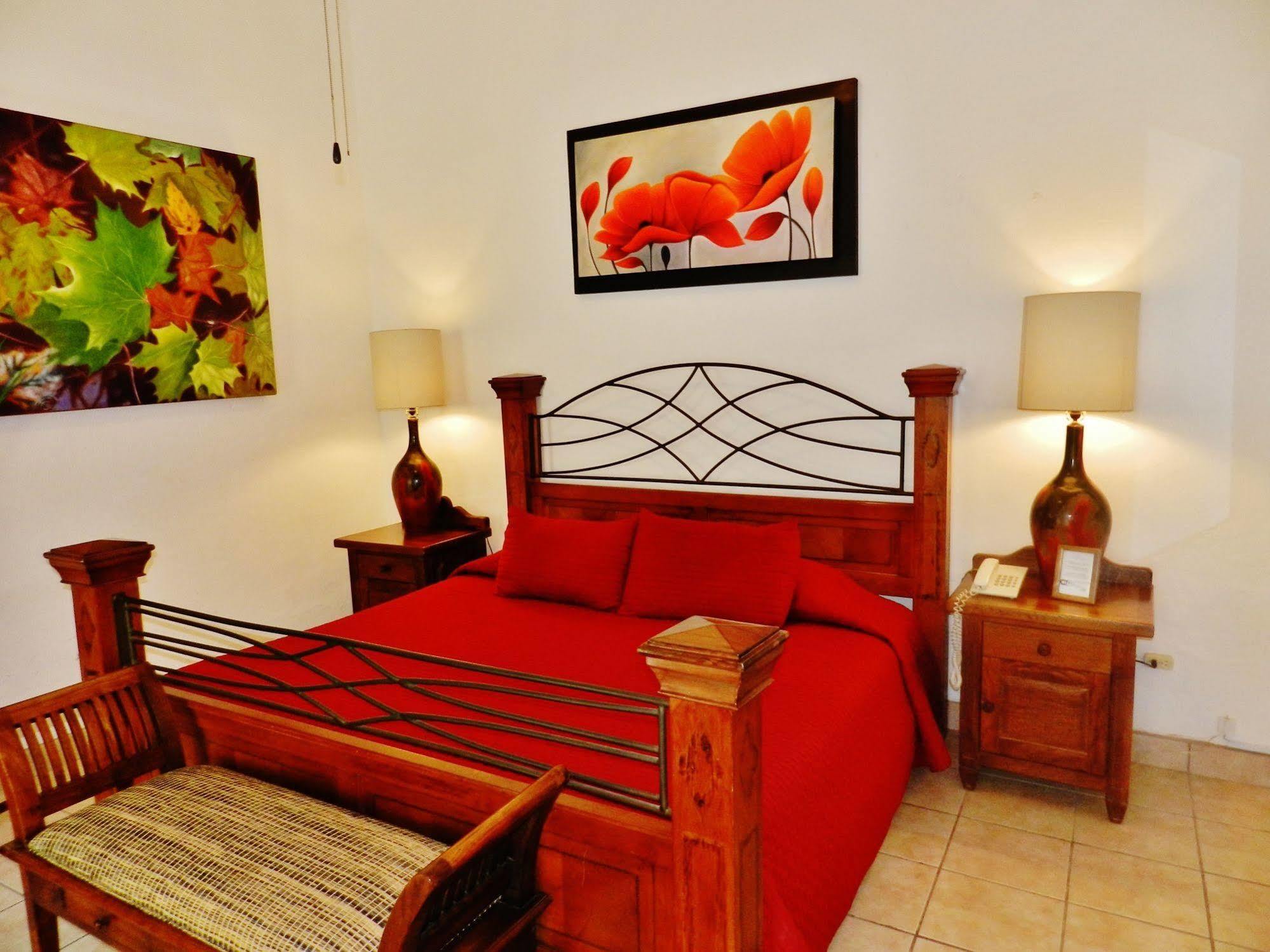 Hotel Rosa Morada Tlaquepaque Zewnętrze zdjęcie